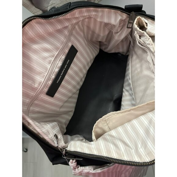 LULULEMON Vinyasa To Vino Black Leather Ex Large Gym Shoulder Bag - Picture 5 of 12